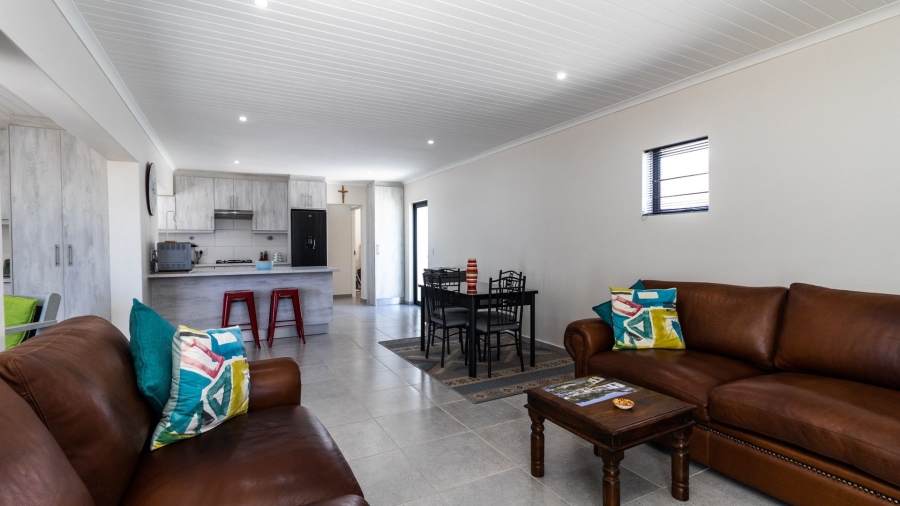 2 Bedroom Property for Sale in Harbour Heights Western Cape